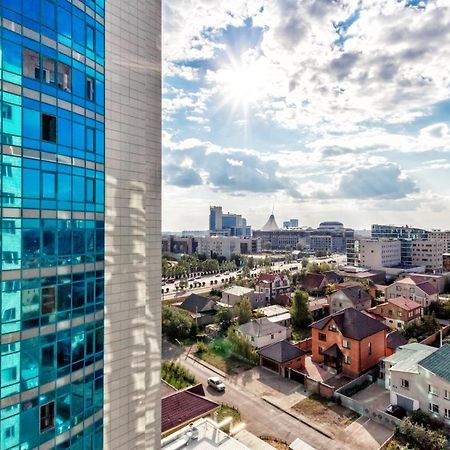 Apartments Near Bayterek Astana Exterior foto